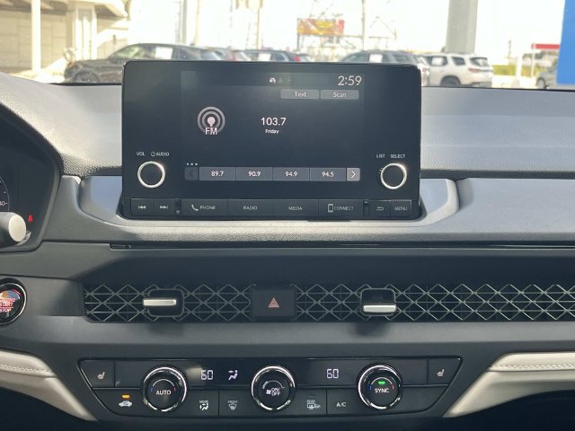 Certified 2025 Honda Accord SE image 20
