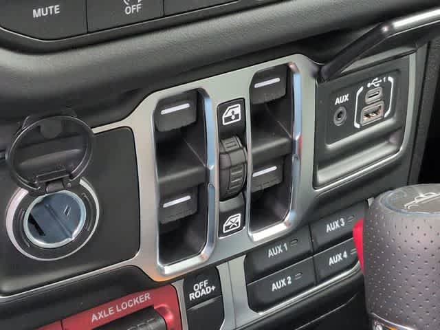 New 2026 Jeep Gladiator Mojave AWD/4WD image 31