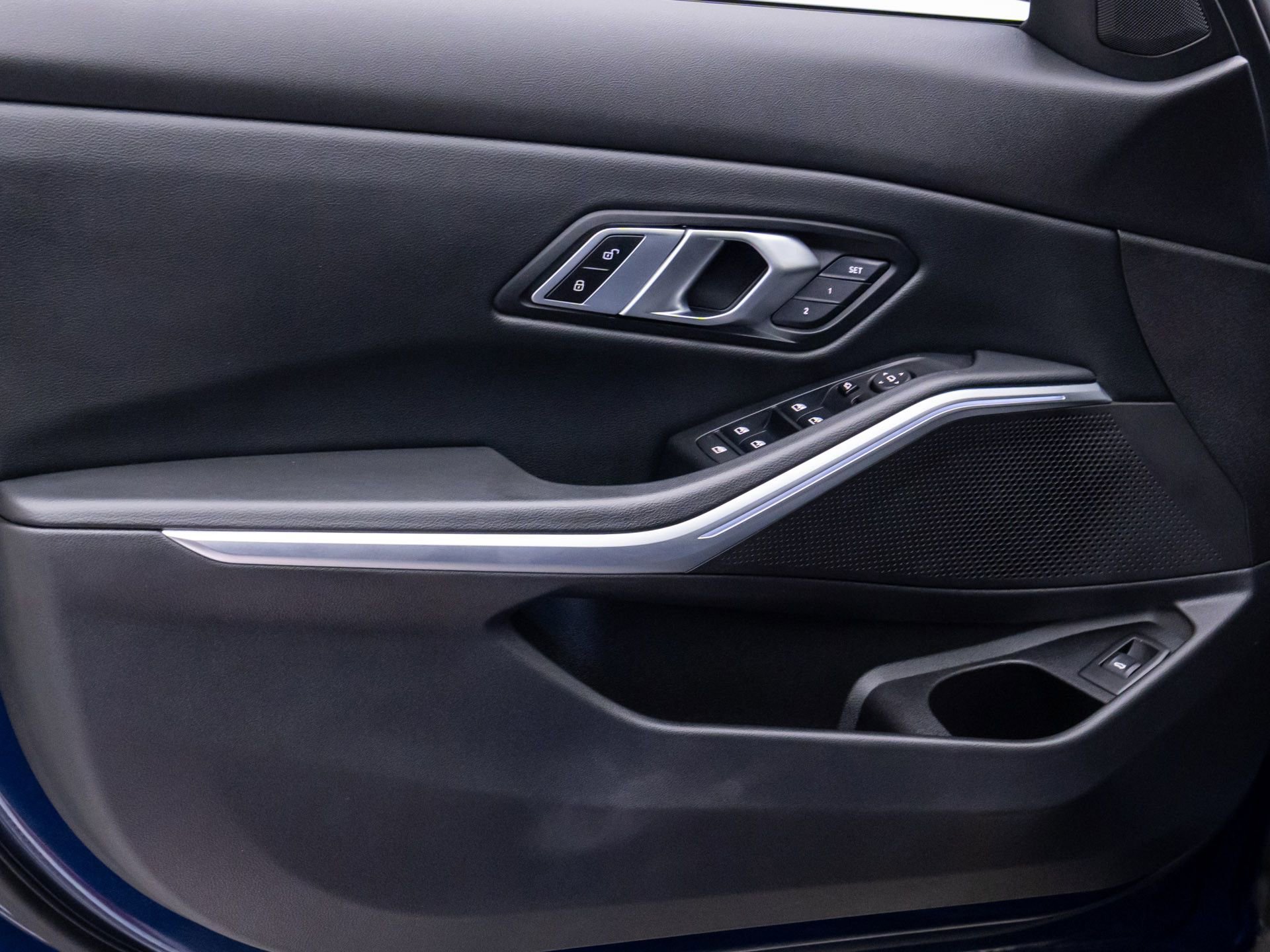 Certified 2023 BMW 330i xDrive Sedan image 13