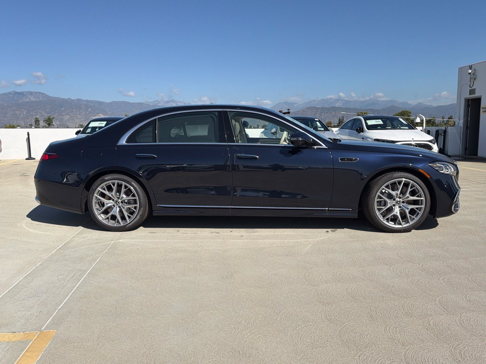 New 2027 Mercedes-Benz S 580 4MATIC Sedan image 12