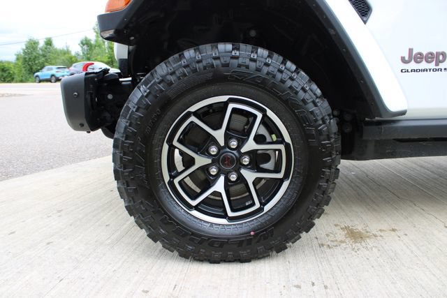 Used 2026 Jeep Gladiator Rubicon AWD/4WD image 30