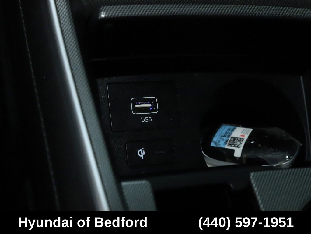 Used 2022 Hyundai Santa Fe Limited AWD/4WD image 30