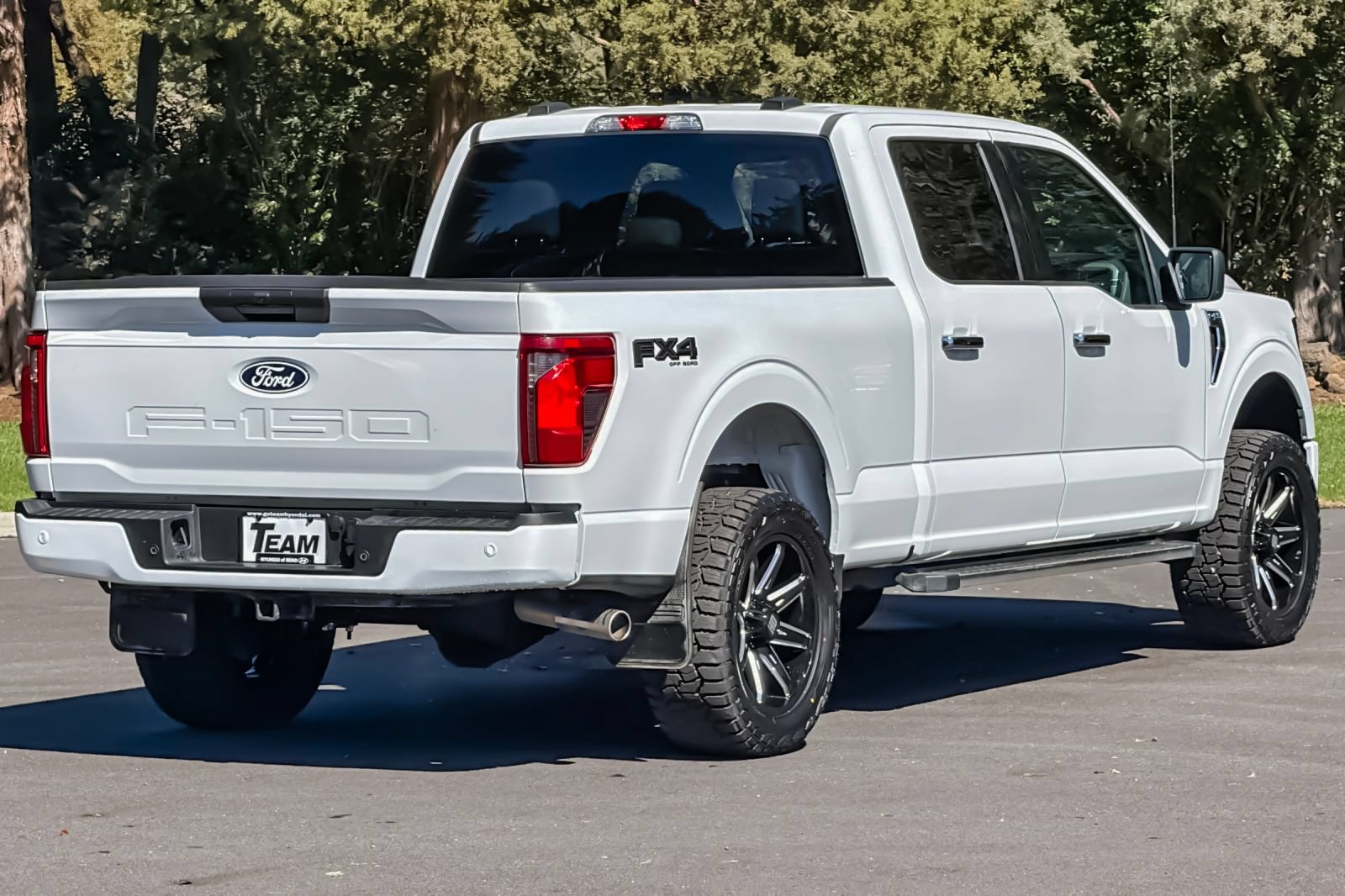 Used 2025 Ford F150 XLT AWD/4WD image 4