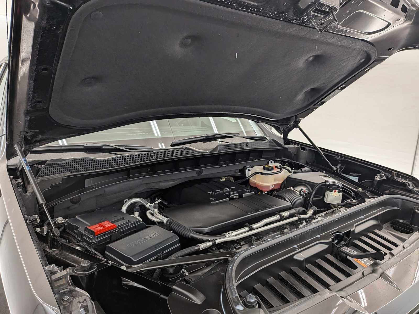 Used 2024 GMC Sierra 1500 Elevation w/ LPO, Elevation Black Package image 16