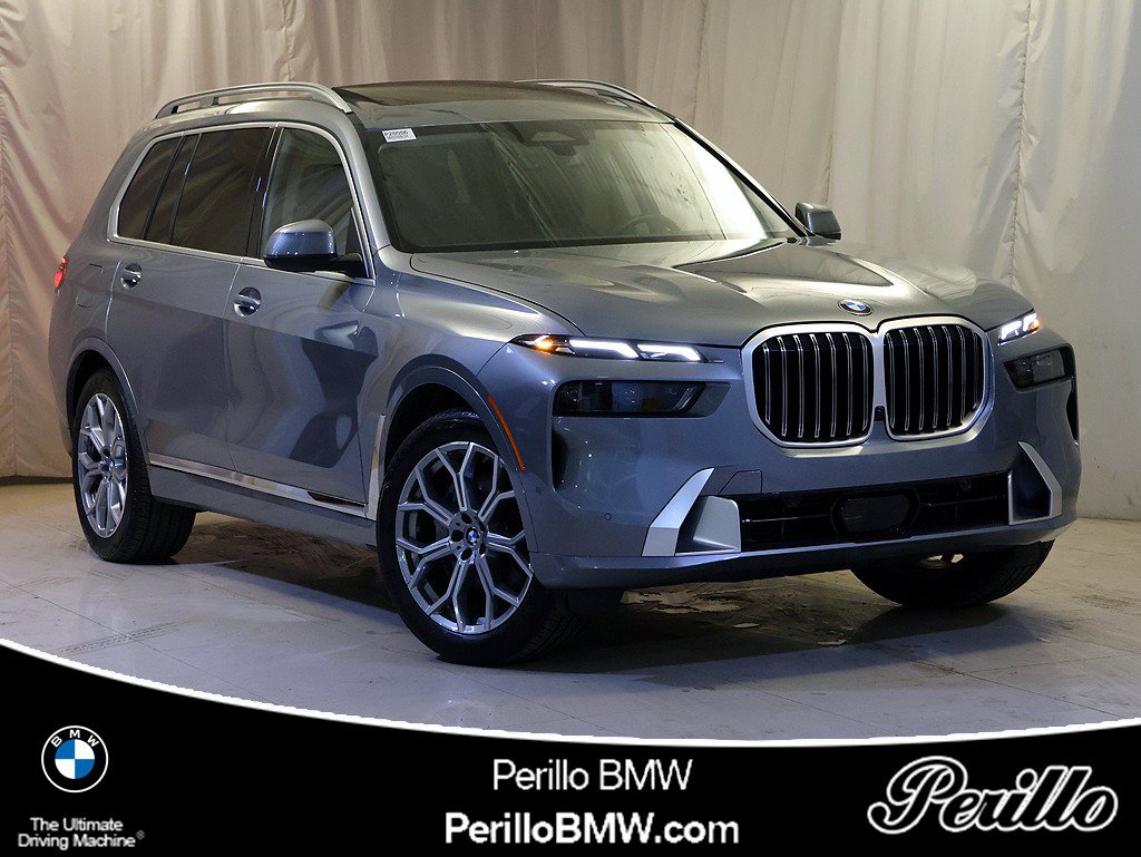 Certified 2026 BMW X7 xDrive40i AWD/4WD image 1
