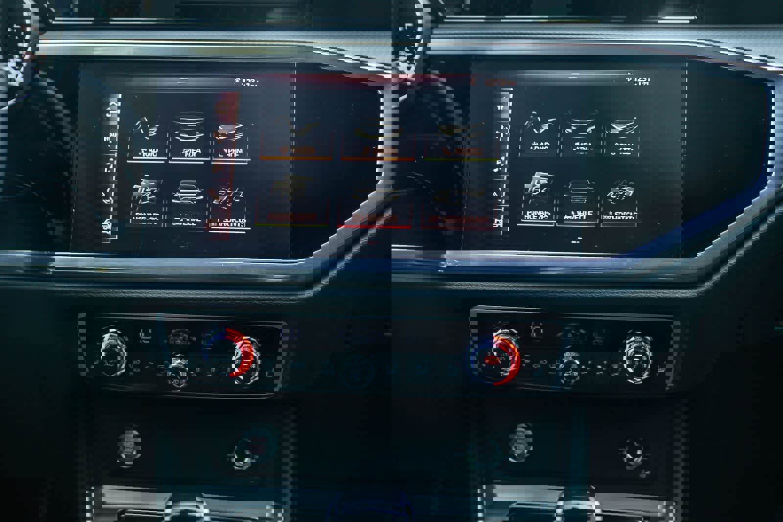 Used 2020 Audi Q3 2.0T Premium Plus image 13