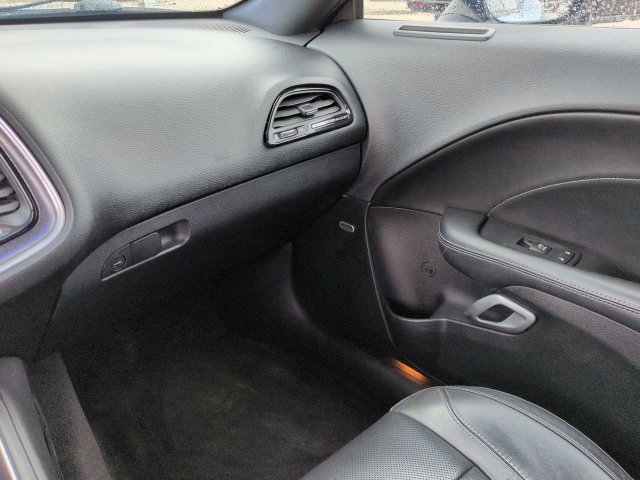 Used 2015 Dodge Challenger R/T Plus RWD image 16