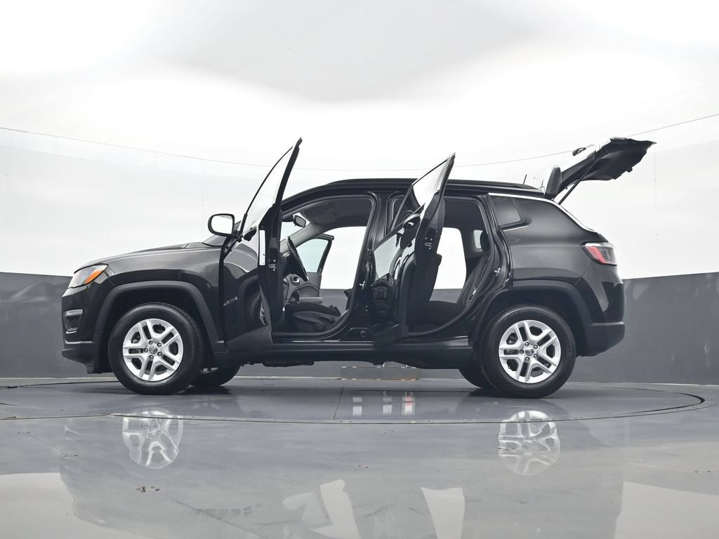 Used 2021 Jeep Compass Sport w/ Cold Weather Group FWD image 35