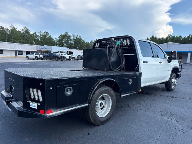 Used 2023 Chevrolet Silverado 3500 W/T w/ WT Convenience Package AWD/4WD image 3