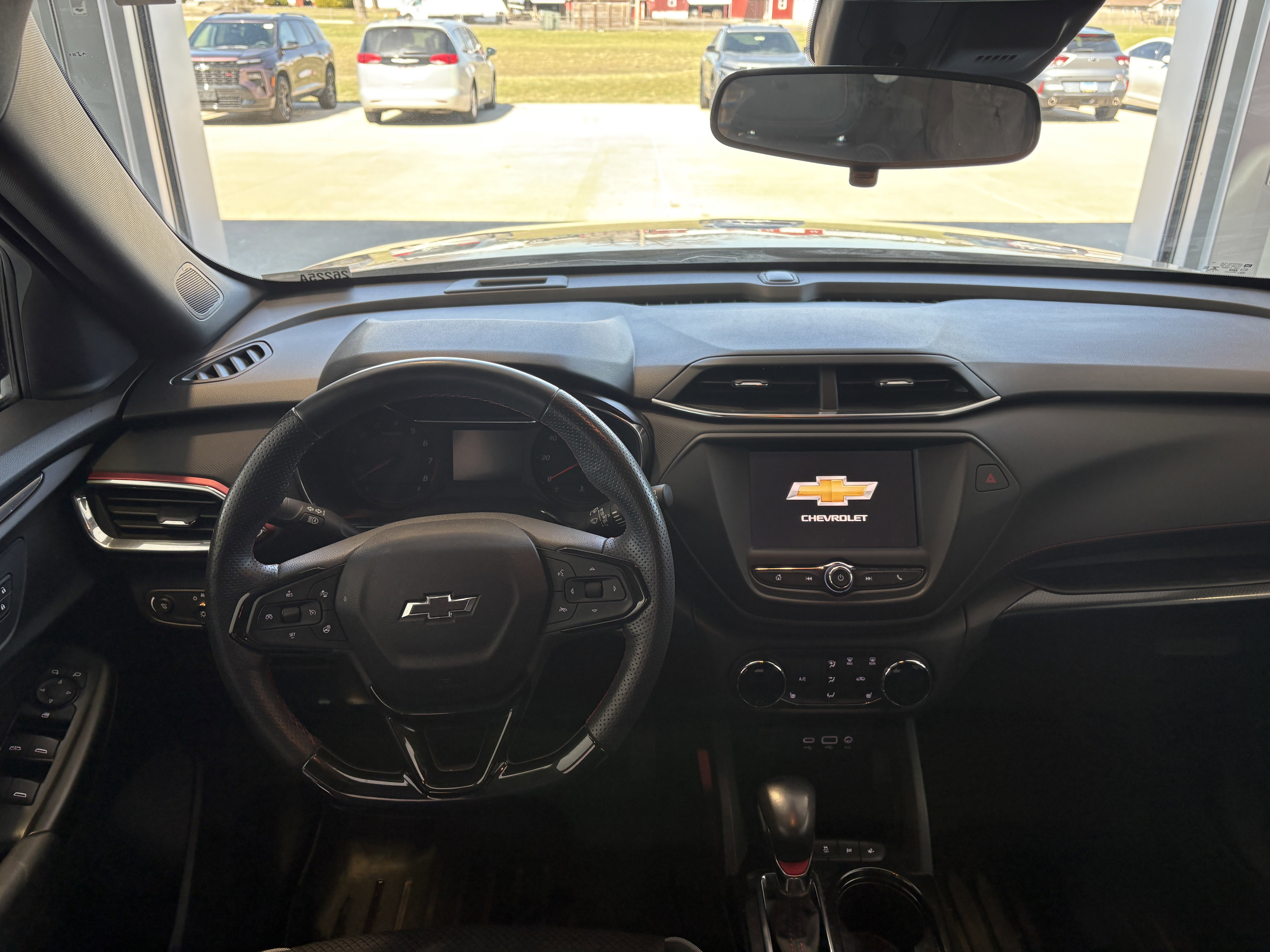 Used 2022 Chevrolet TrailBlazer RS image 11