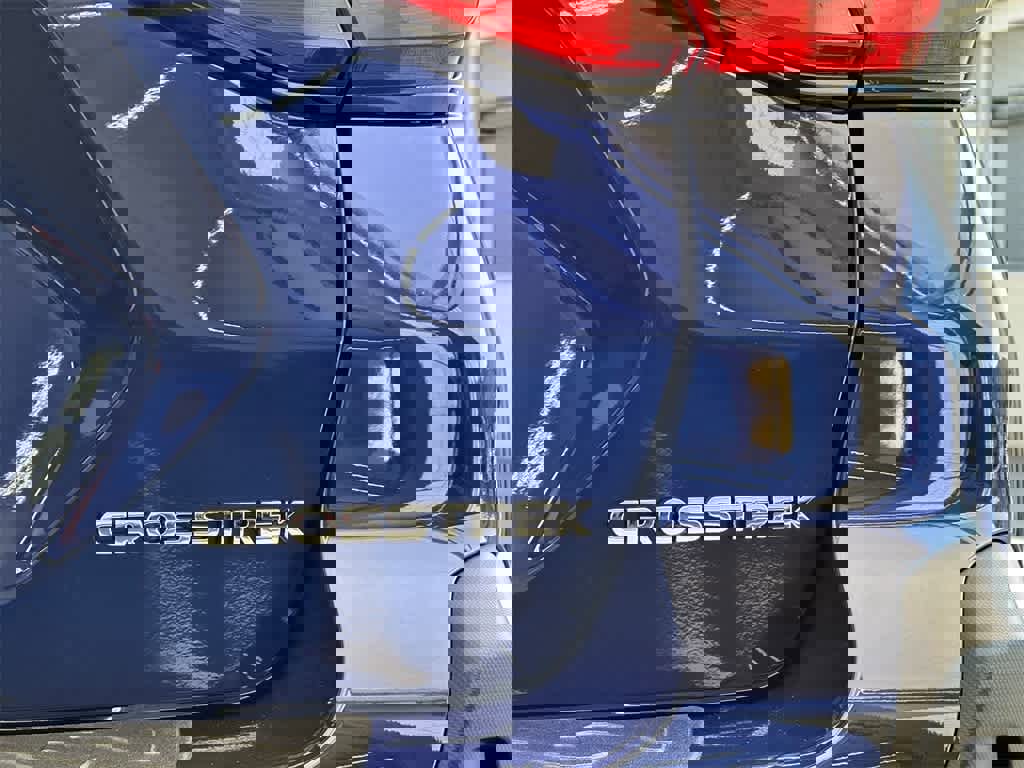 New 2025 Subaru Crosstrek 2.0i Premium w/ Popular Package #3 image 6