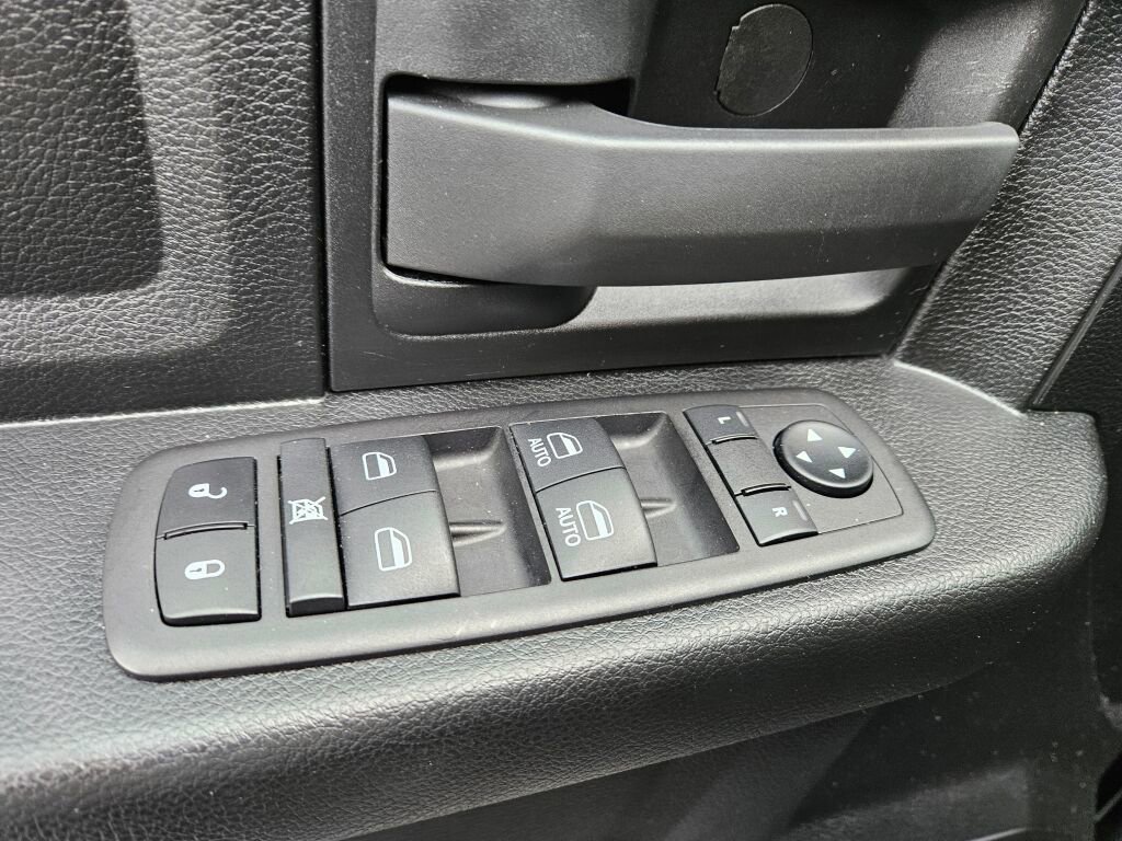 Used 2024 RAM 1500 Tradesman w/ Tradesman SXT Package image 17