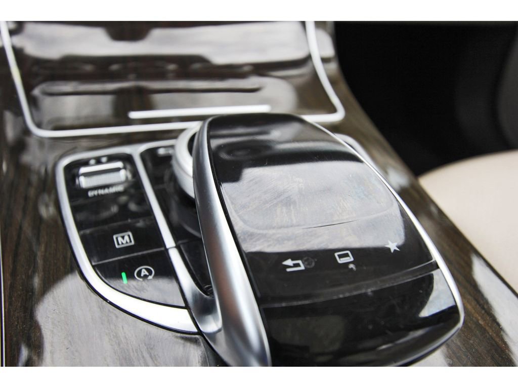 Used 2016 Mercedes-Benz GLC 300 image 21