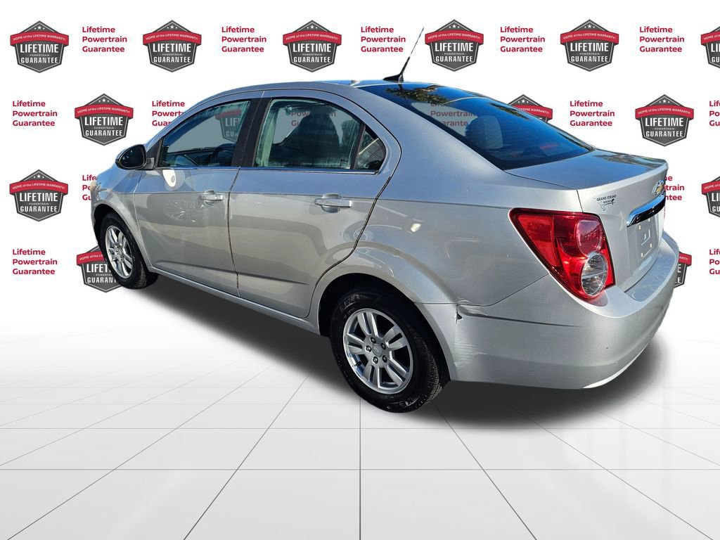 Used 2014 Chevrolet Sonic LT image 3