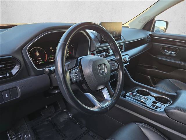 Used 2024 Honda Pilot Touring image 10