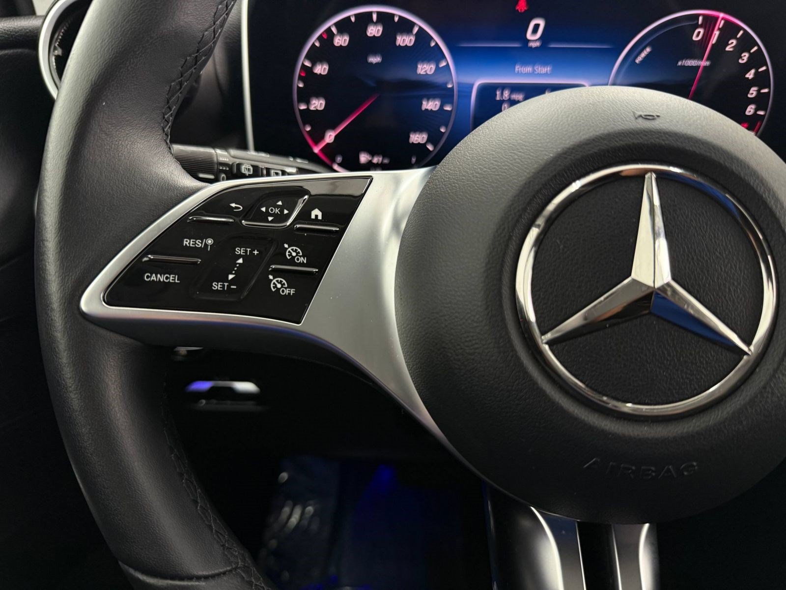 Certified 2025 Mercedes-Benz GLC 350e 4MATIC image 13