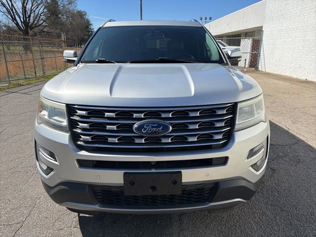 Used 2017 Ford Explorer Limited image 7