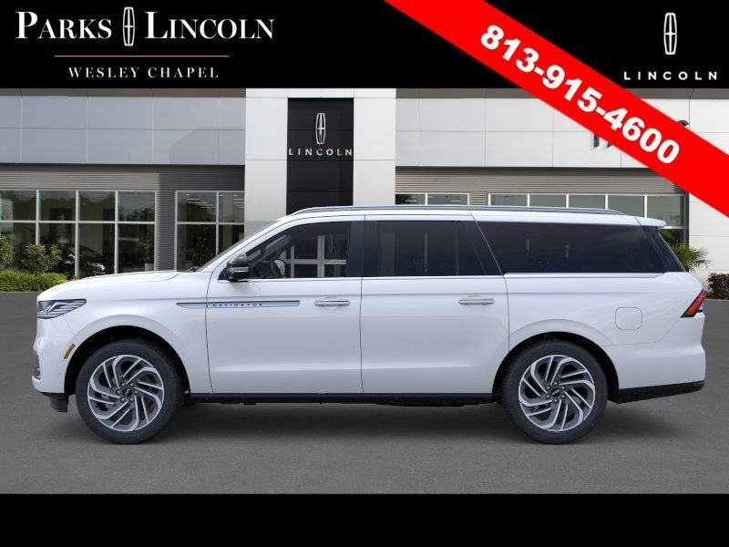 New 2026 Lincoln Navigator L Reserve AWD/4WD image 3