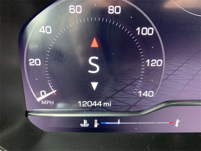 Used 2024 GMC Sierra 1500 Elevation image 12