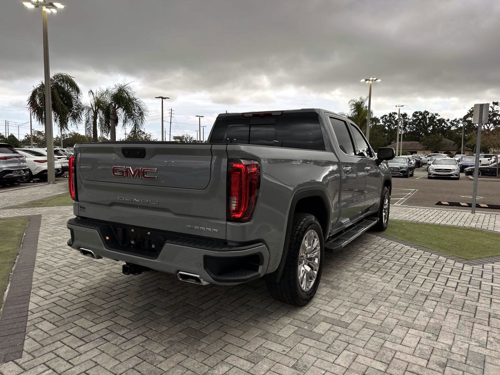 Used 2025 GMC Sierra 1500 Denali image 4