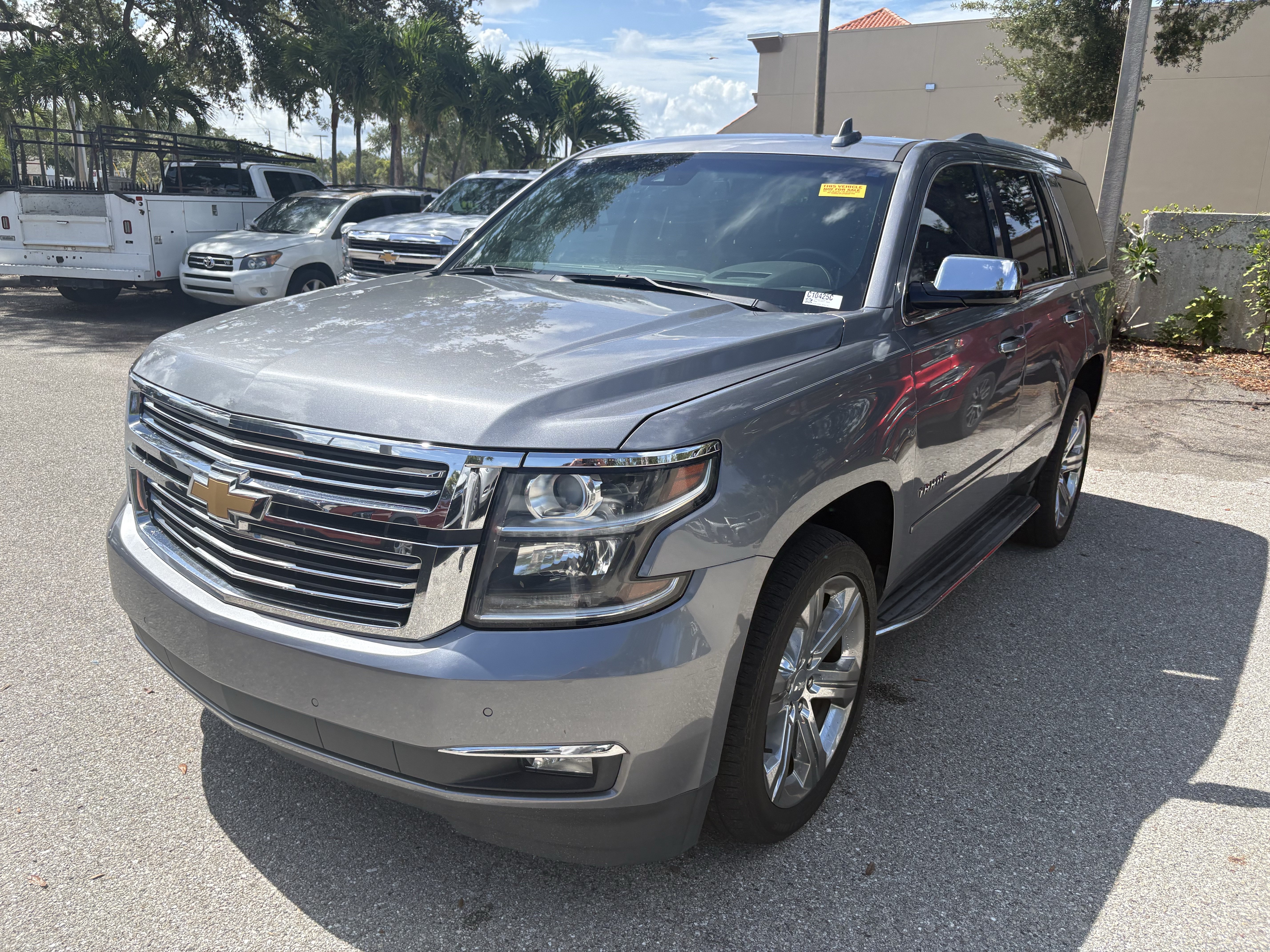 Used 2018 Chevrolet Tahoe Premier AWD/4WD image 3