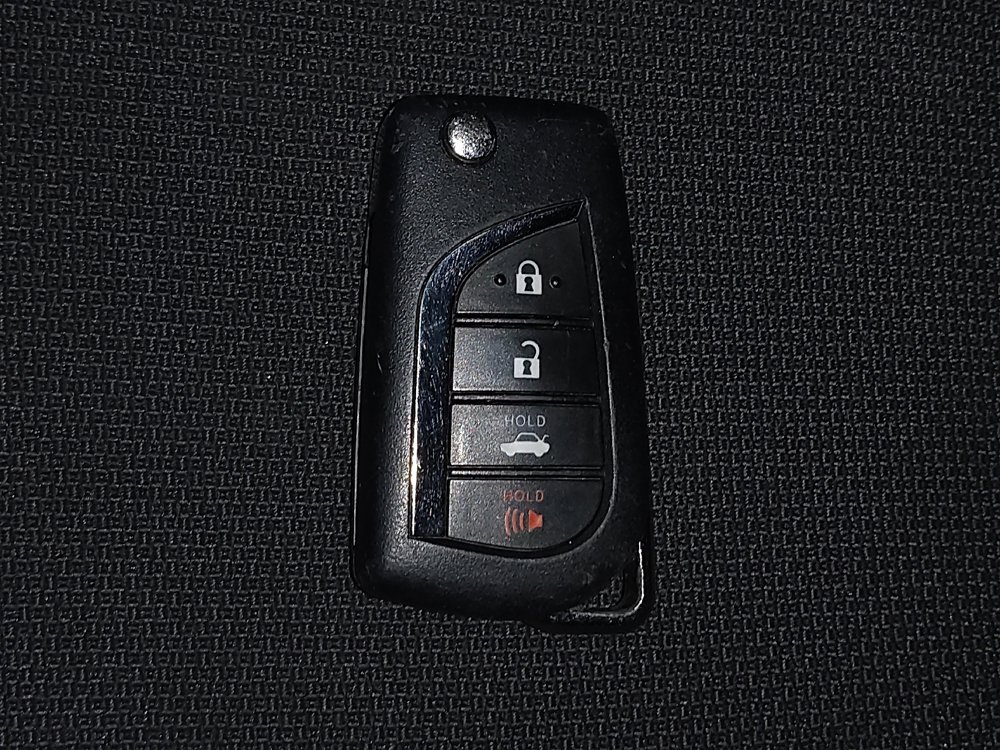 Used 2022 Toyota Corolla SE FWD image 32