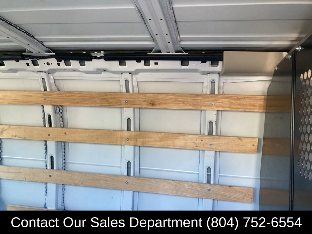 Used 2022 GMC Savana 2500 w/ Driver Convenience Package image 14