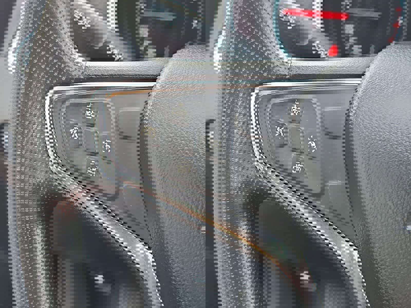 Used 2021 Chevrolet Malibu LT FWD image 24