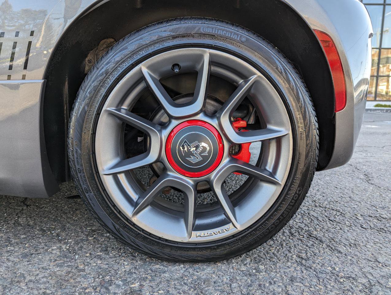 Used 2013 FIAT 500 Abarth w/ Comfort/Convenience Group image 44