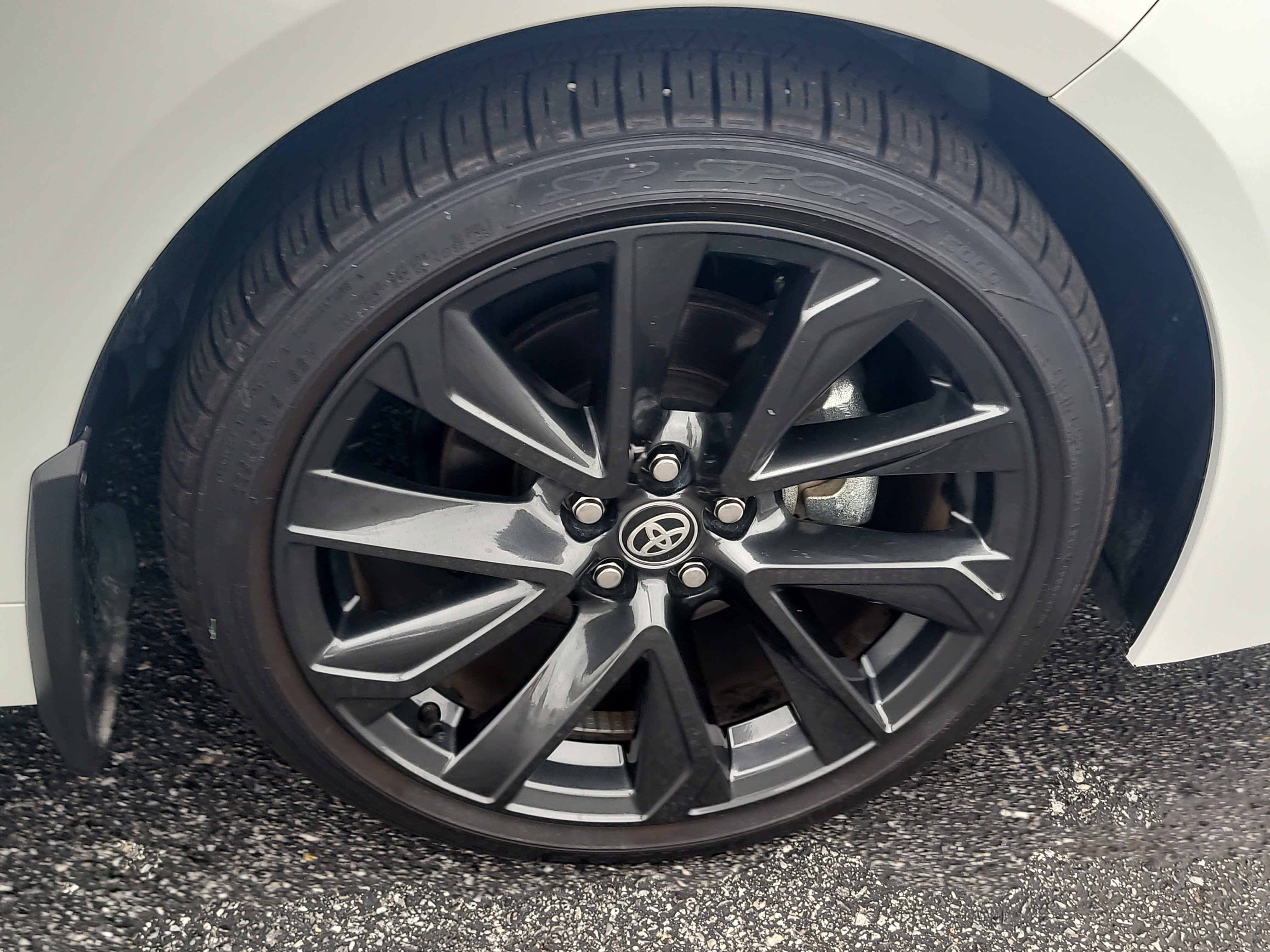 Used 2025 Toyota Corolla SE FWD image 8