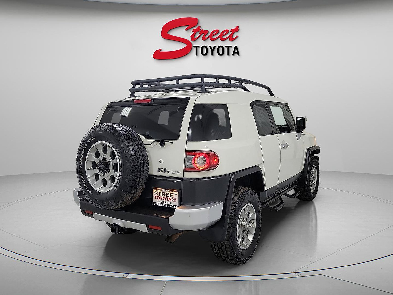 Used 2012 Toyota FJ Cruiser 4WD image 4
