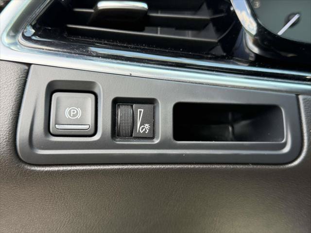 Used 2023 Cadillac XT6 Luxury AWD/4WD image 24