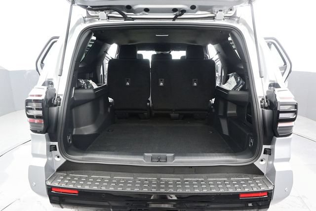 New 2026 Toyota 4Runner TRD Sport AWD/4WD image 12