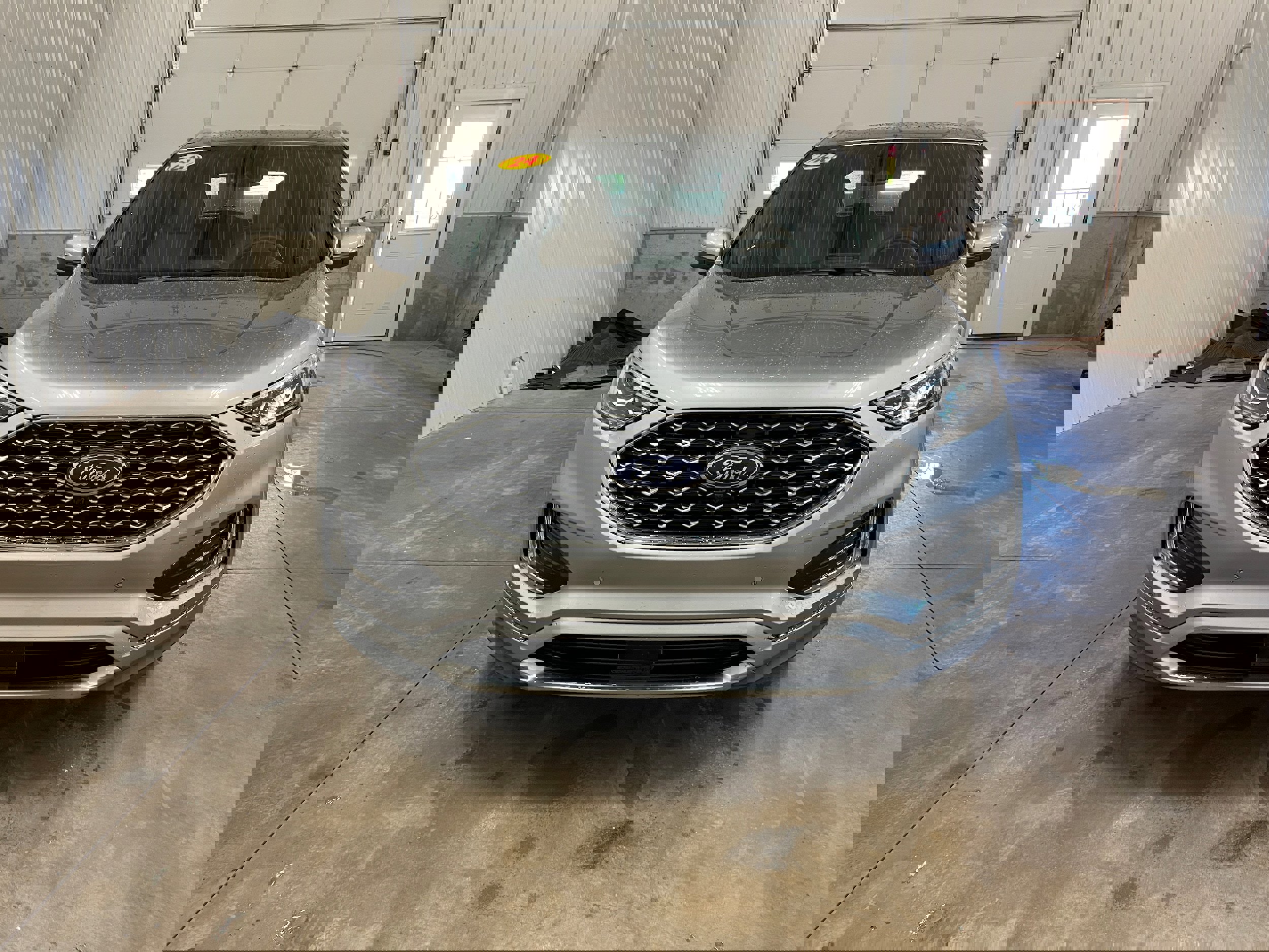 Used 2024 Ford Edge Titanium w/ Titanium Elite Package image 8