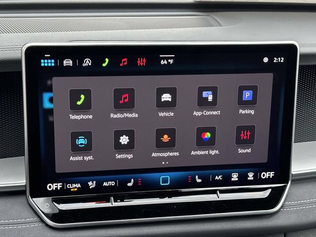 New 2026 Volkswagen Tiguan SE R-Line FWD image 10