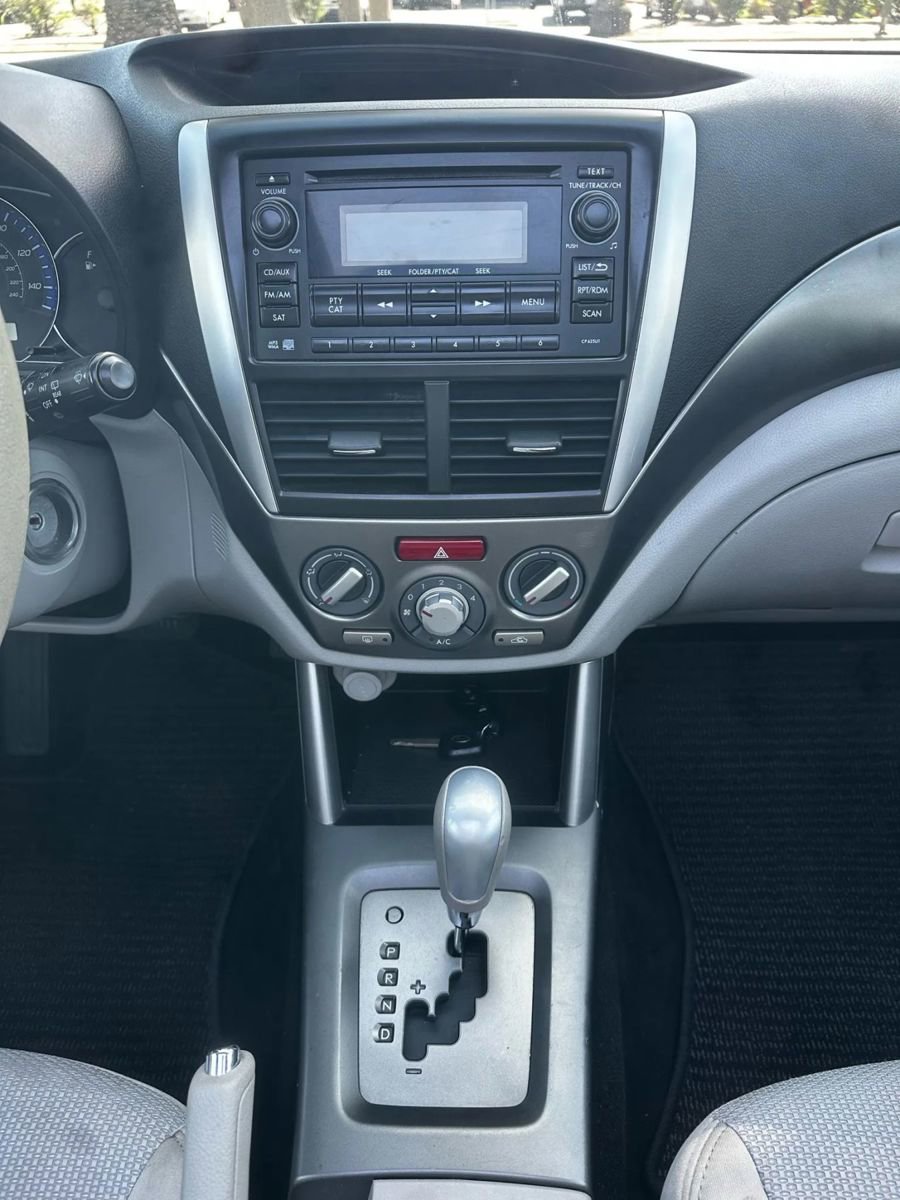 Used 2013 Subaru Forester 2.5X Premium image 13