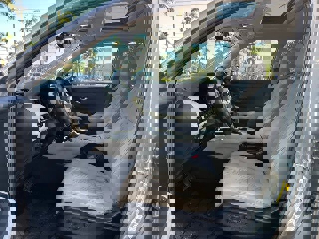 Used 2025 Honda HR-V EX-L image 8