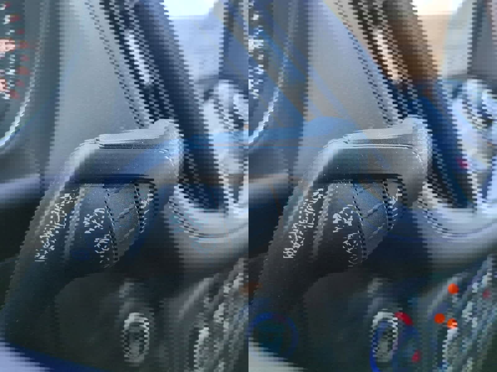 Used 2019 Ford Escape Titanium image 25