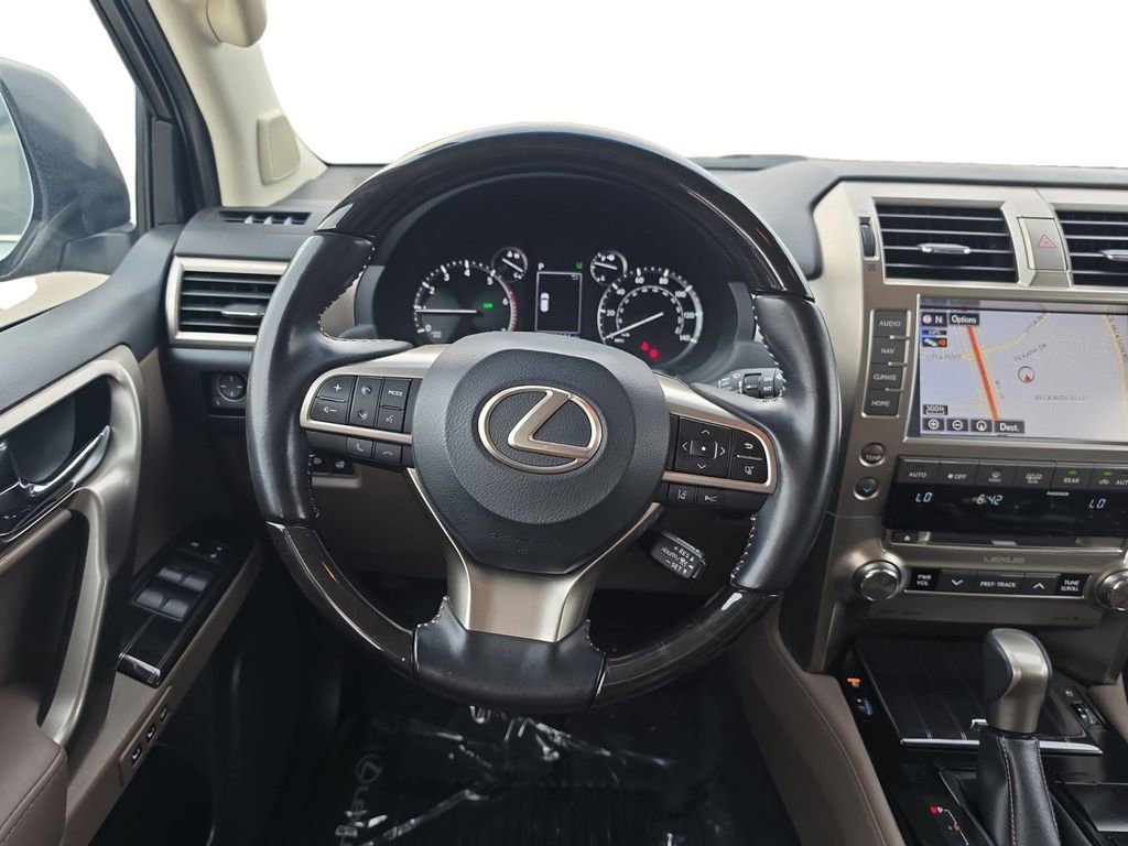 Used 2021 Lexus GX 460 Premium w/ Premium Package AWD/4WD image 12