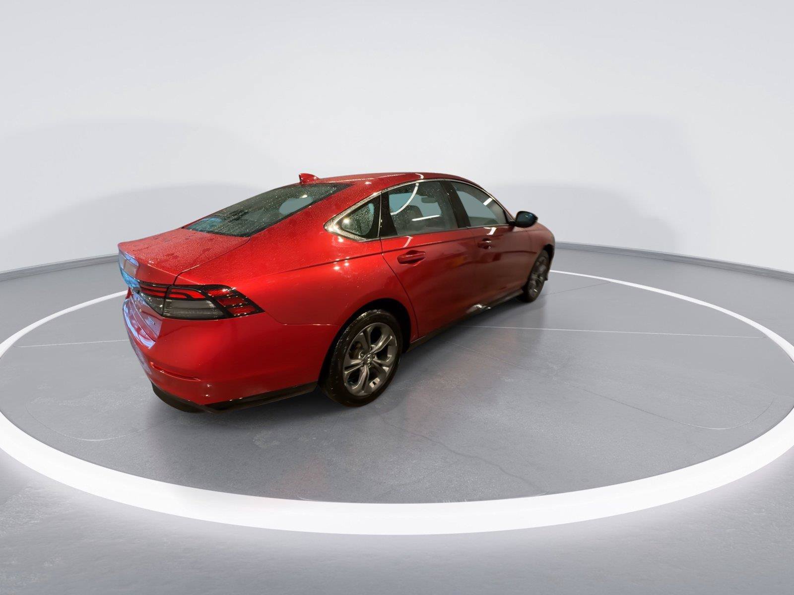 Used 2023 Honda Accord EX-L image 8