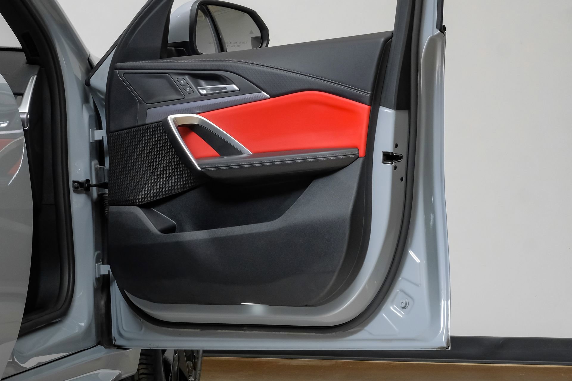 Used 2025 BMW X2 xDrive28i image 43