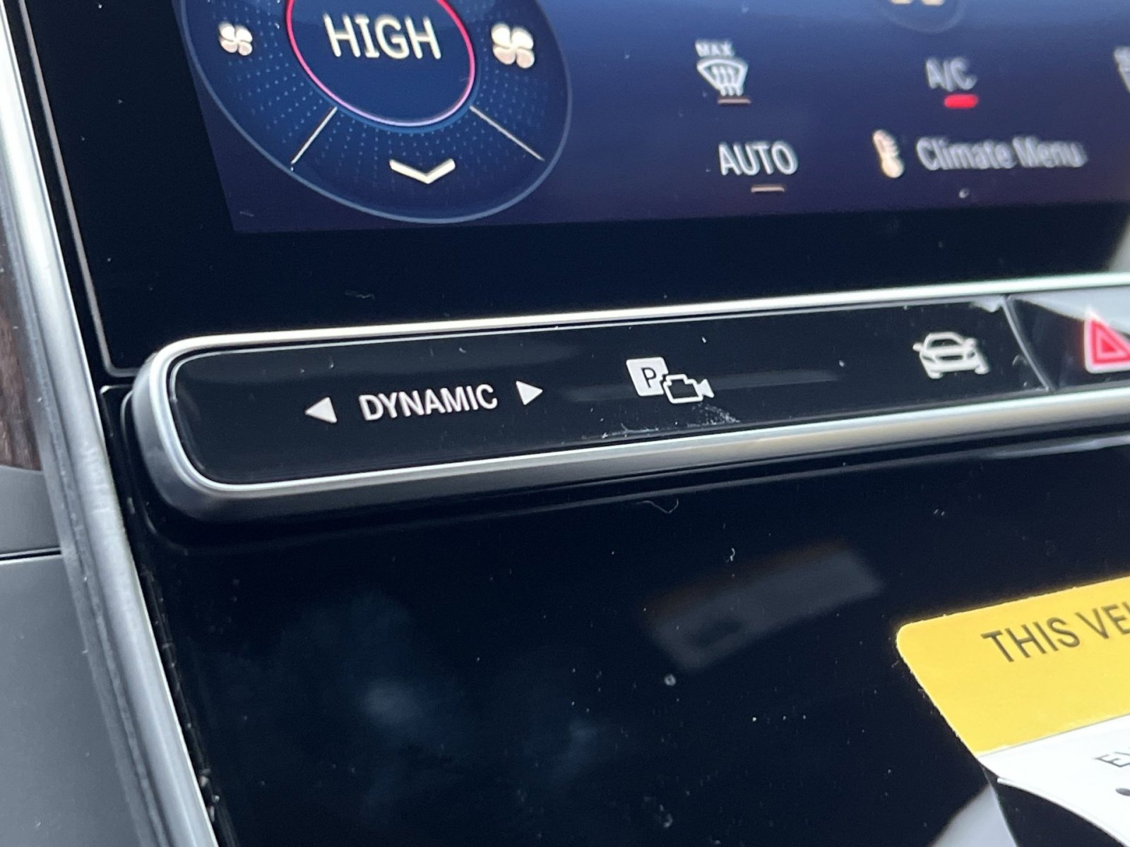 New 2026 Mercedes-Benz GLC 300 4MATIC image 32