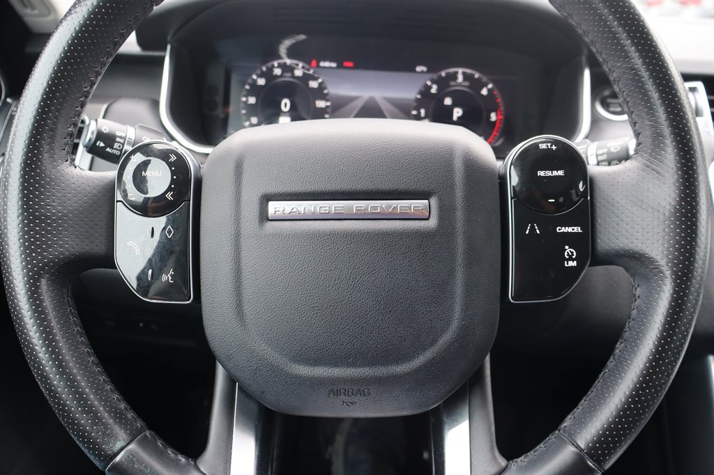 Used 2018 Land Rover Range Rover Sport SE AWD/4WD image 47