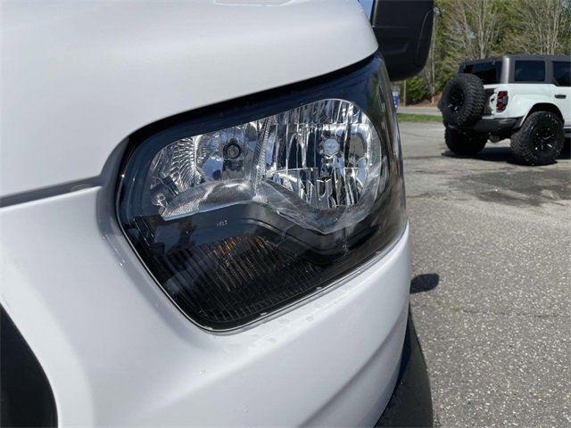 New 2025 Ford Transit 250 148 Medium Roof w/ Load Area Protection Package image 12