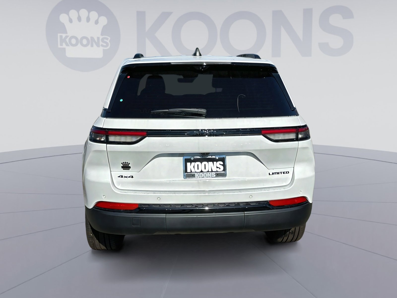 New 2025 Jeep Grand Cherokee Limited w/ Luxury Tech Group II image 5