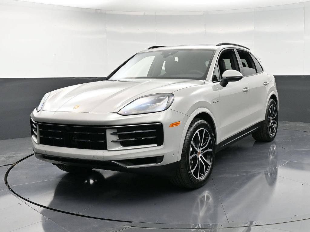 Certified 2026 Porsche Cayenne E-Hybrid AWD/4WD image 6