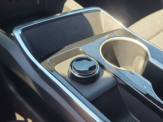 New 2026 Chevrolet Equinox LT w/ Midnight Edition FWD image 28