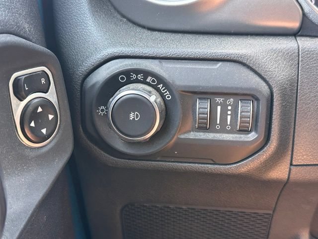 Used 2019 Jeep Wrangler Sport AWD/4WD image 19