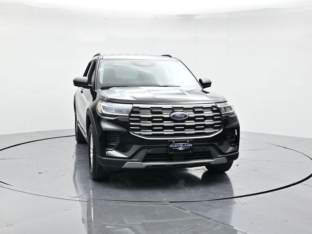 New 2026 Ford Explorer Active image 5