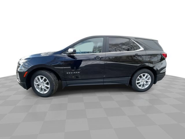 Used 2024 Chevrolet Equinox LT w/ LPO, Floor Liner Package image 5